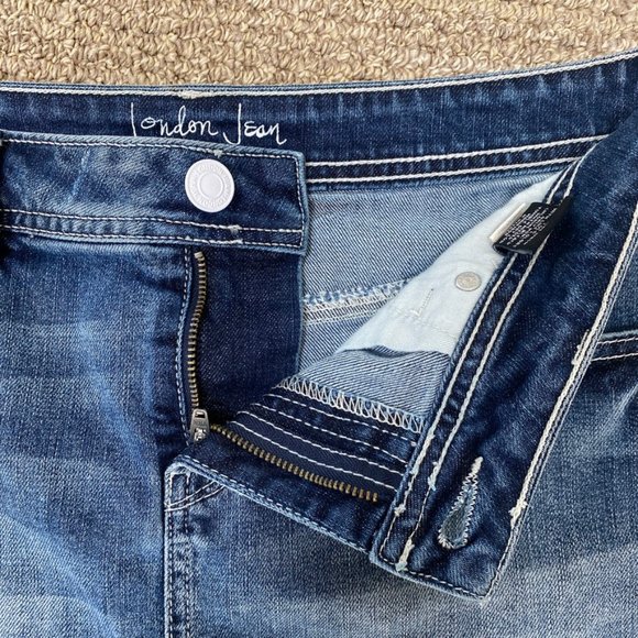 London Jean Frayed Hem Distressed Denim Mini Skirt, size 6 - Picture 3 of 9